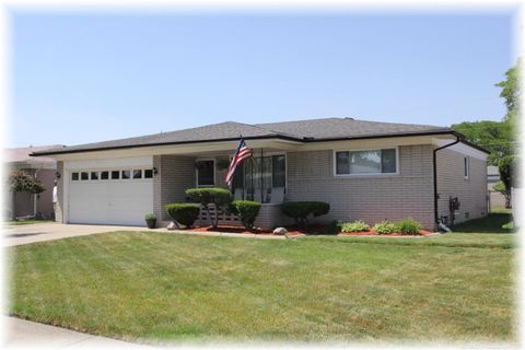 14311 Talbot Street Warren City MI 48088