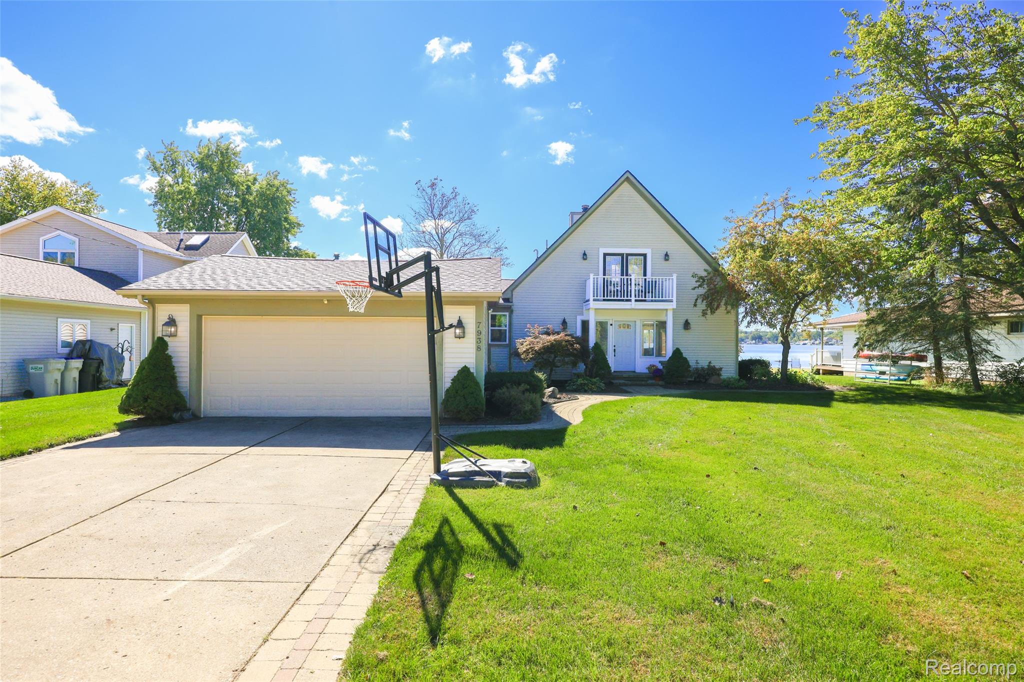 7938 Branch Drive