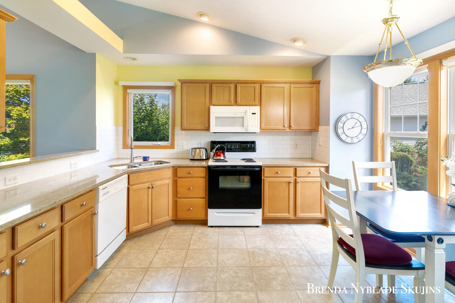 6893 Windwater Court