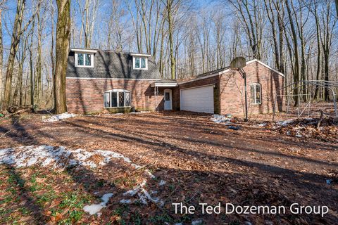 2948 N 160th Avenue Park Township MI 49424