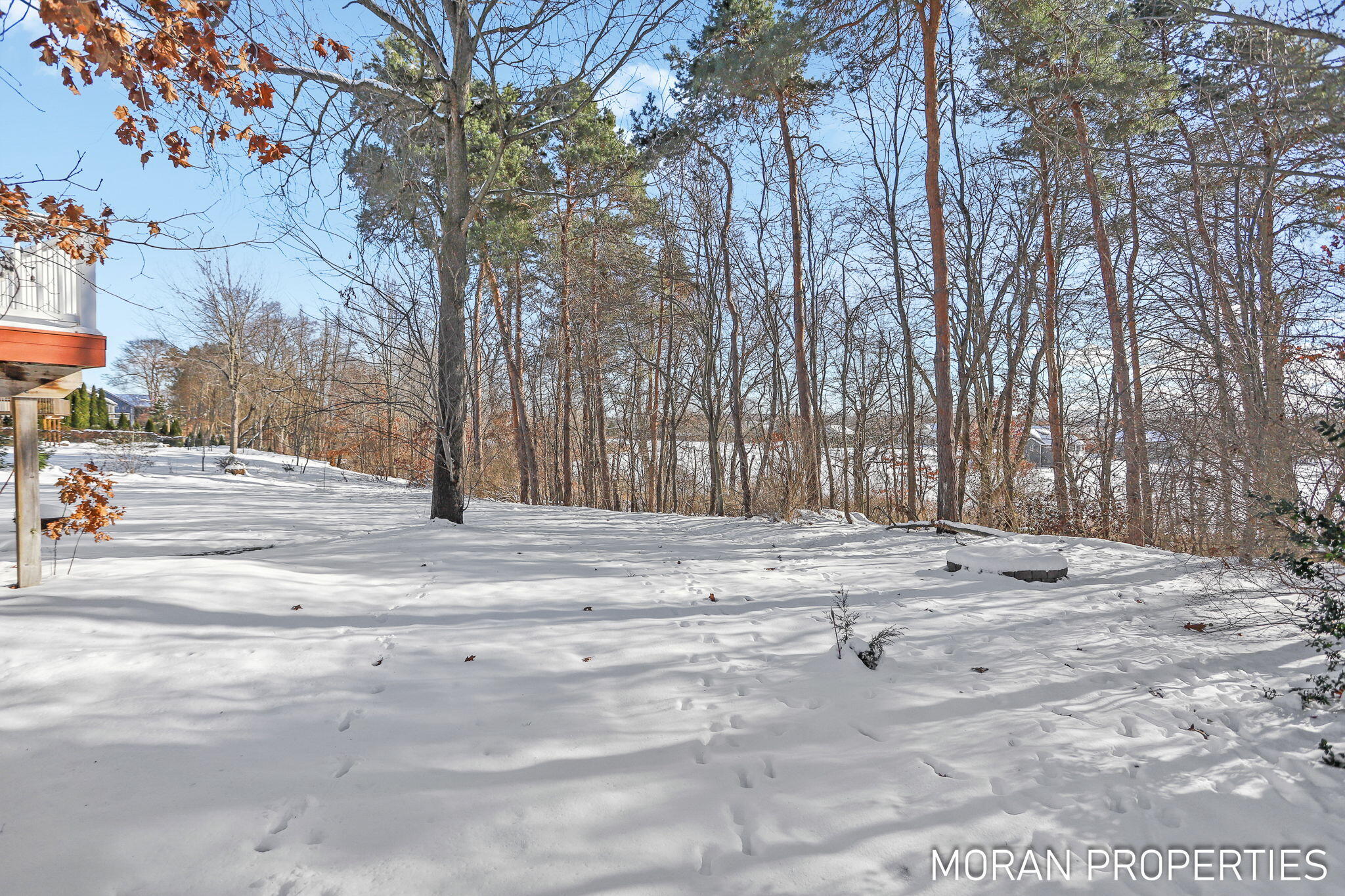 6978 Highland Drive W