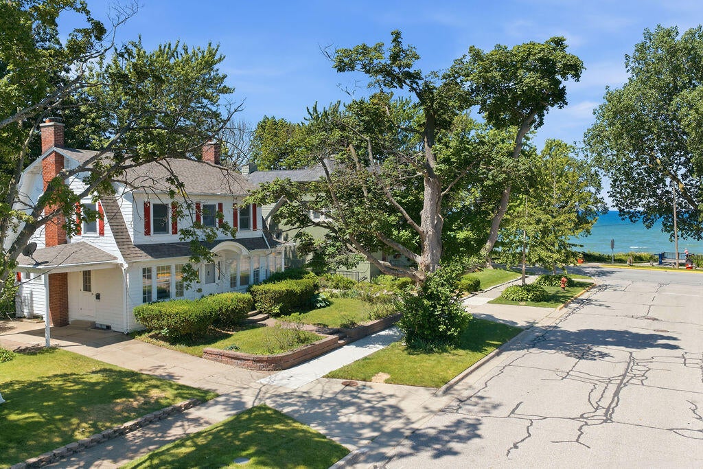 78 Van Buren Street