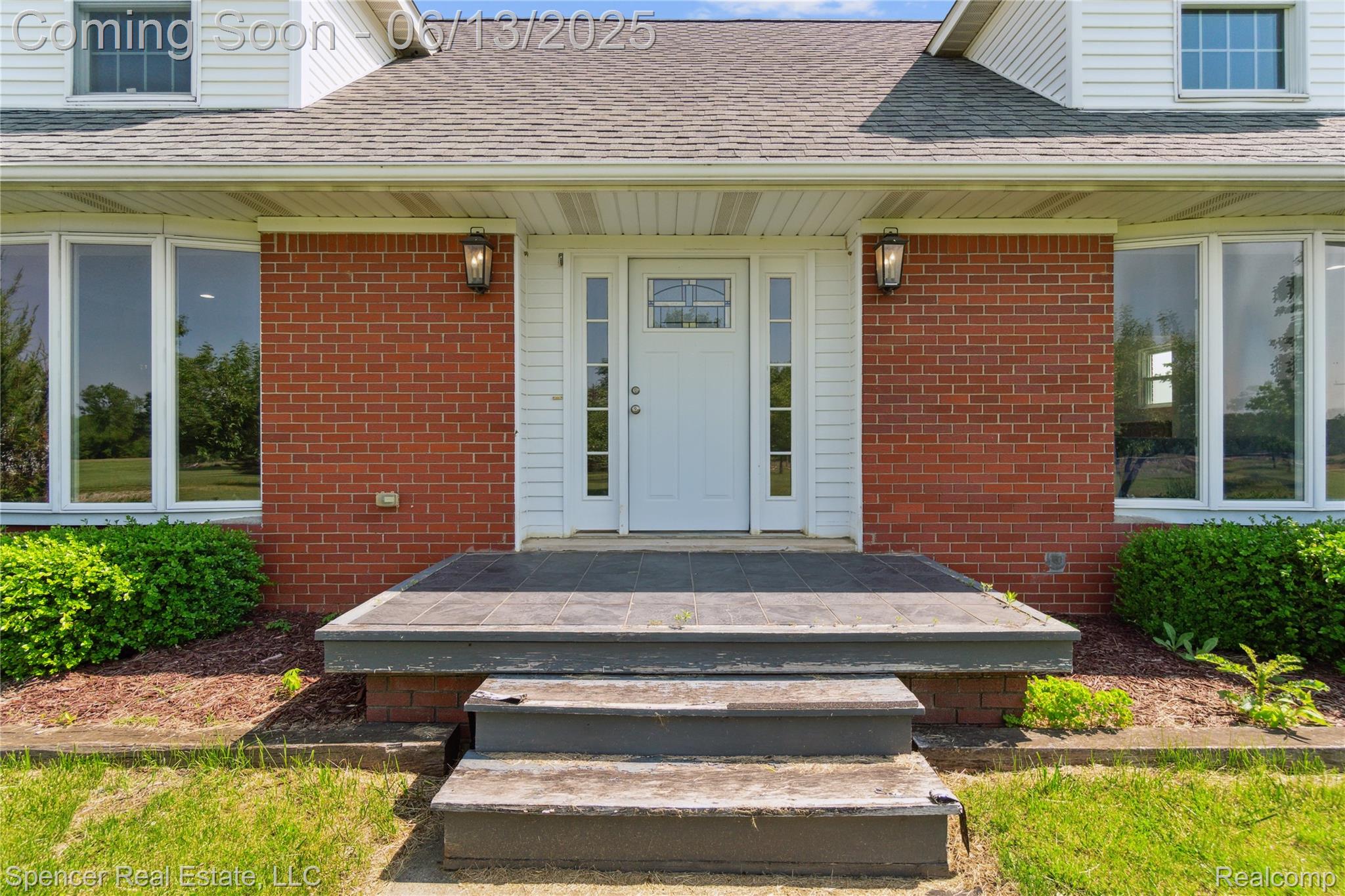 237 Kenora Drive