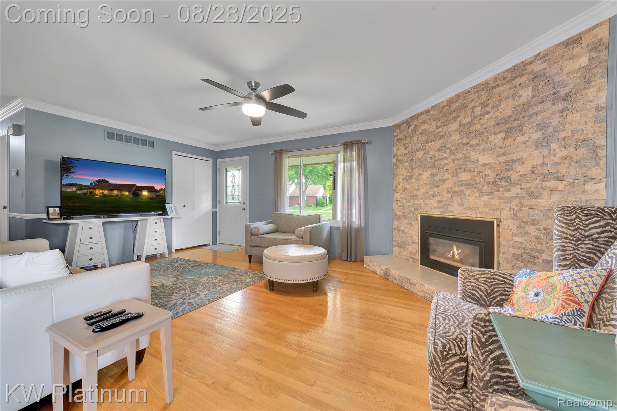 31799 Breezeway