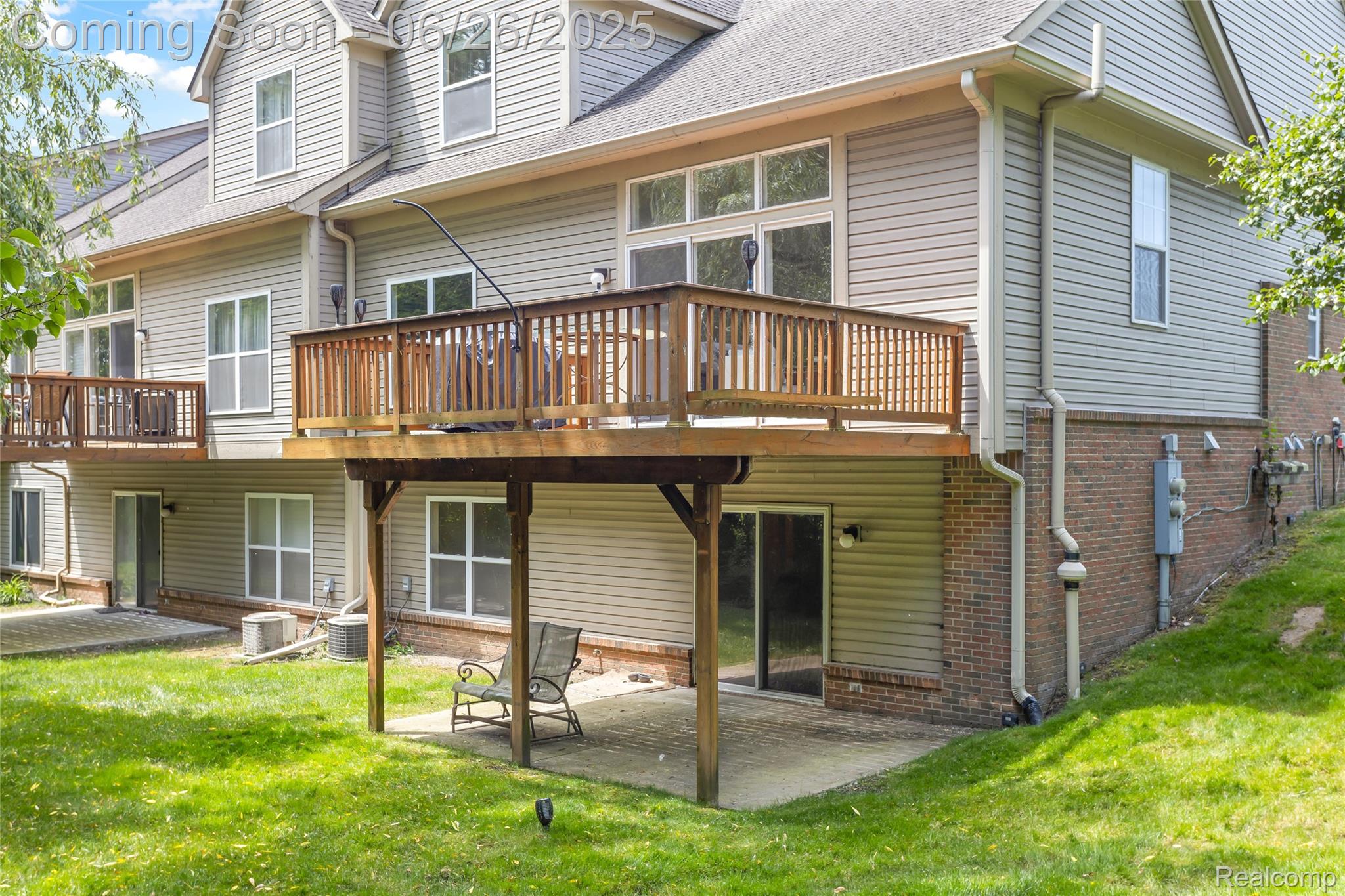 977 Sloane Court