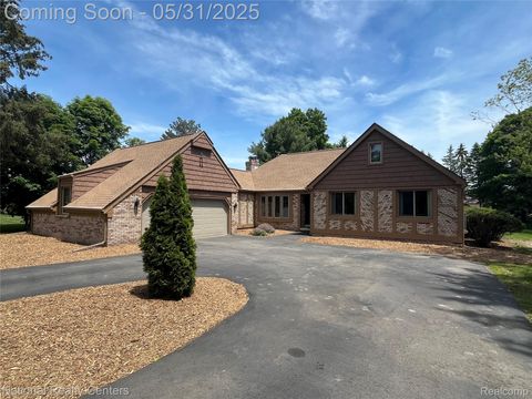 24590 Dinser Drive Novi City MI 48374