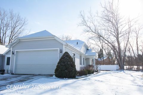 241 Aberdeen Court Flushing City MI 48433