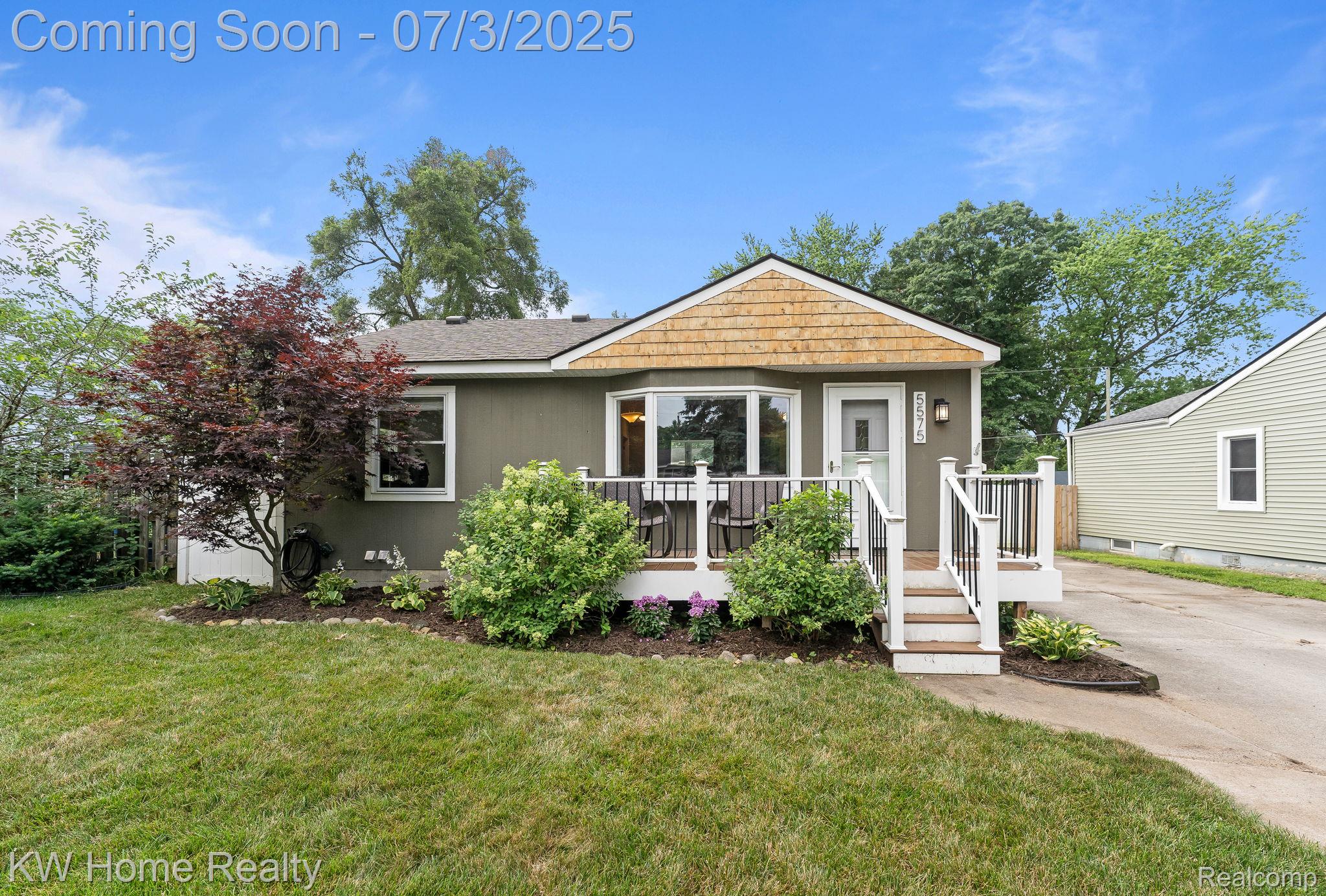 5575 Berkley Drive