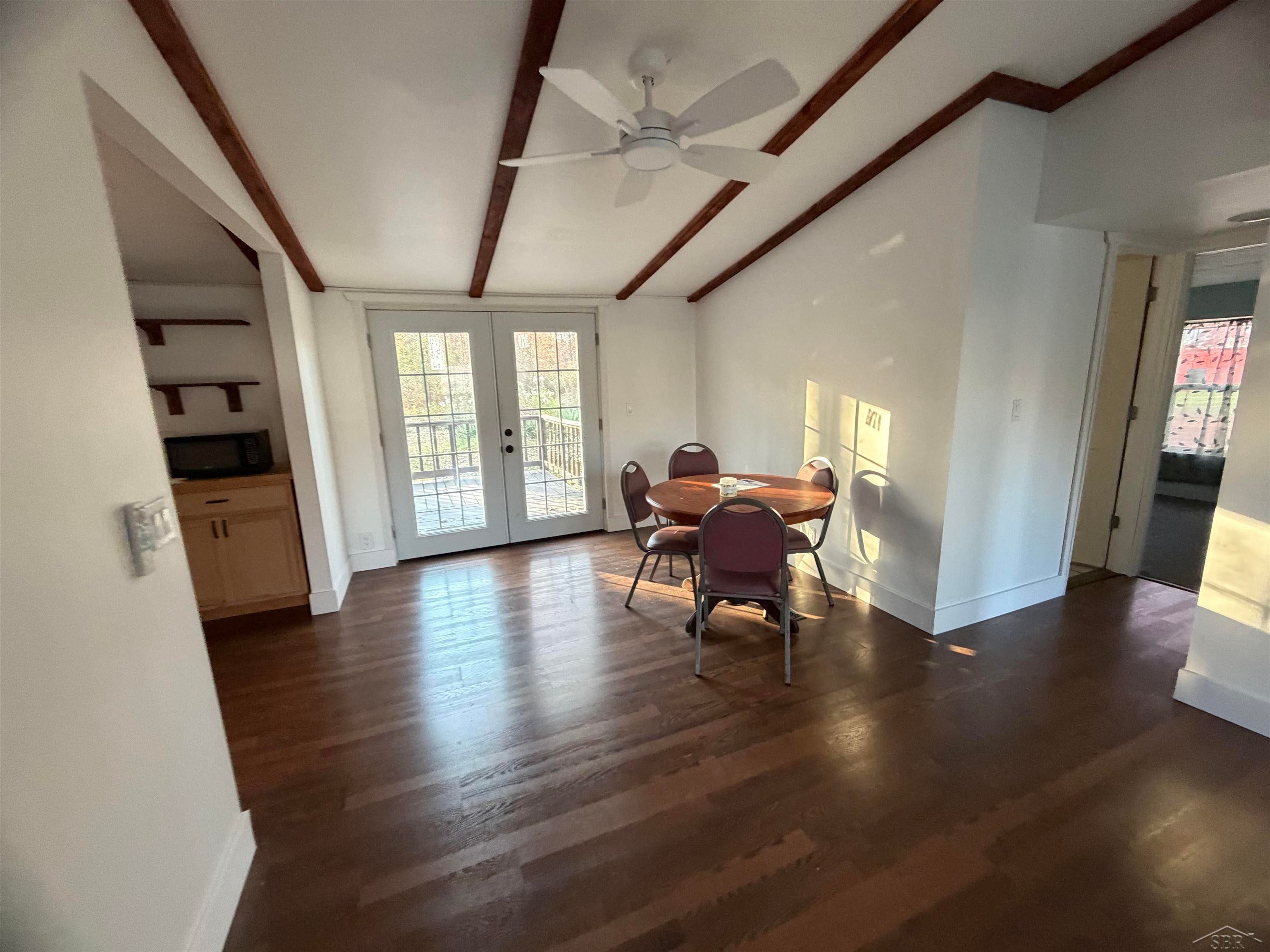 250 S Leaton Road