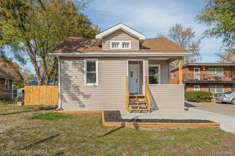 292 W Marshall Street Ferndale City MI 48220