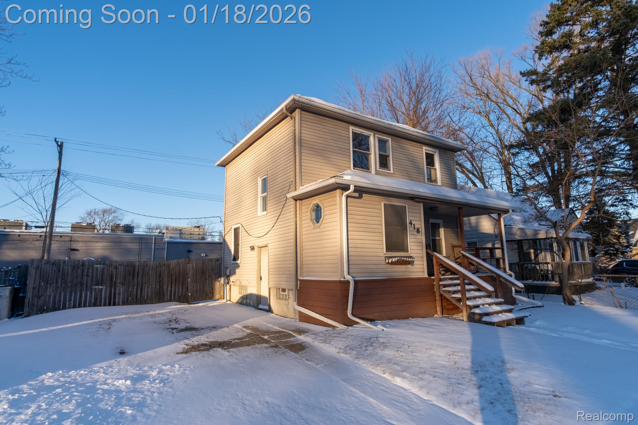 418 W Woodruff Avenue