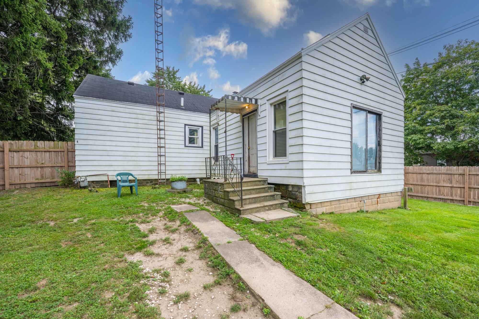 6655 E Main Street
