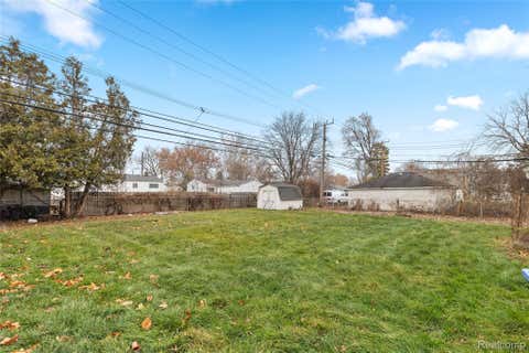 Tiny photo for 21118 Wellington Avenue E, Warren City, MI 48089 (MLS # 20261047519)