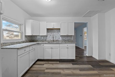 Tiny photo for 21118 Wellington Avenue E, Warren City, MI 48089 (MLS # 20261047519)