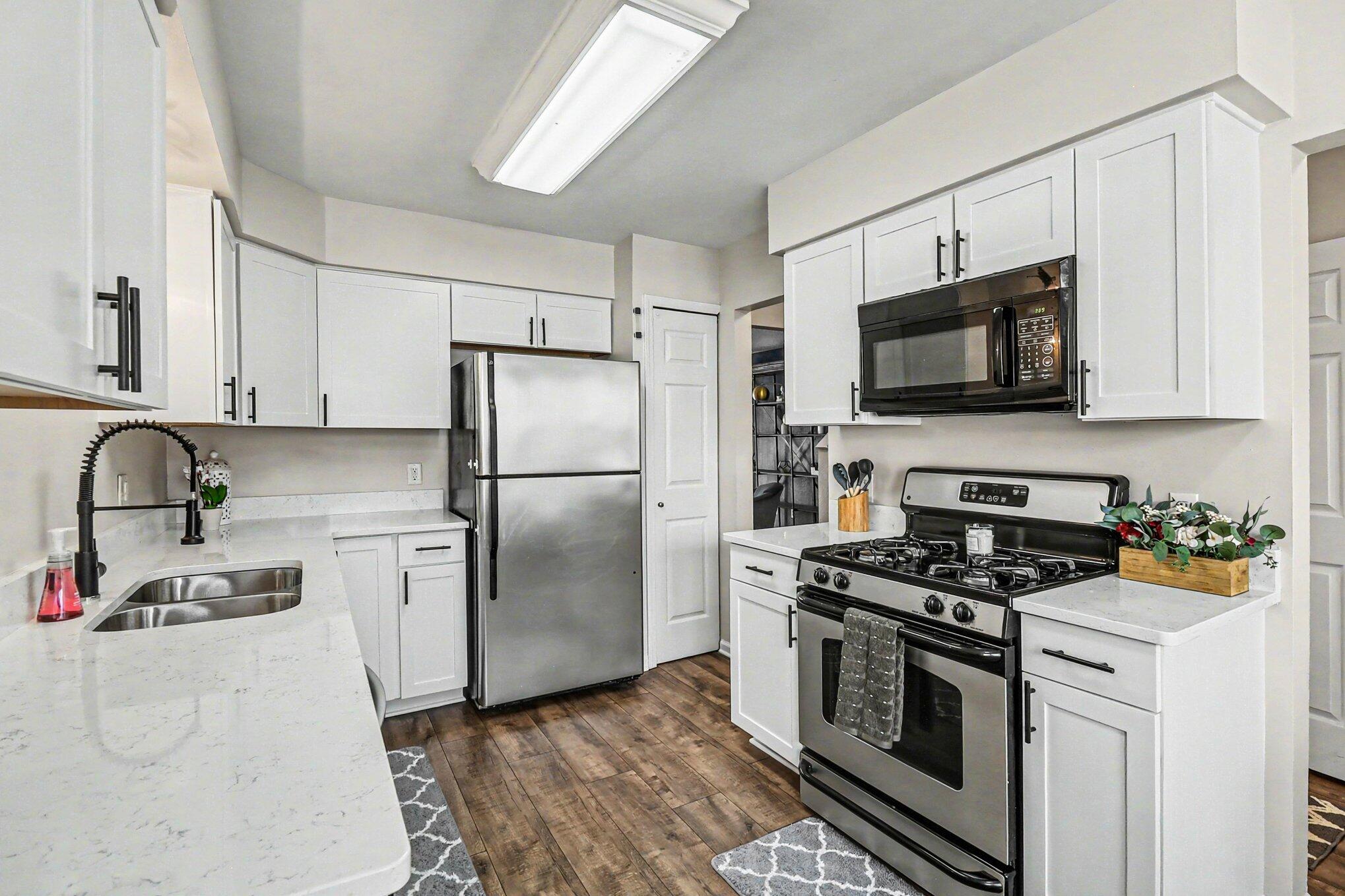 233 Fieldcrest Street