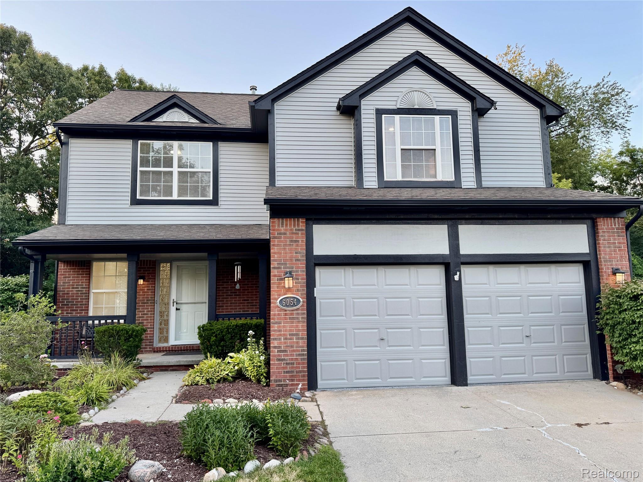 6054 Cheshire Park Drive
