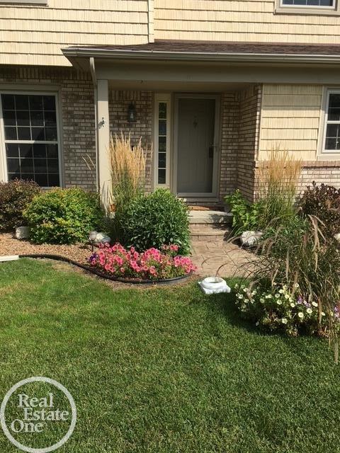 26113 Birchcrest Drive