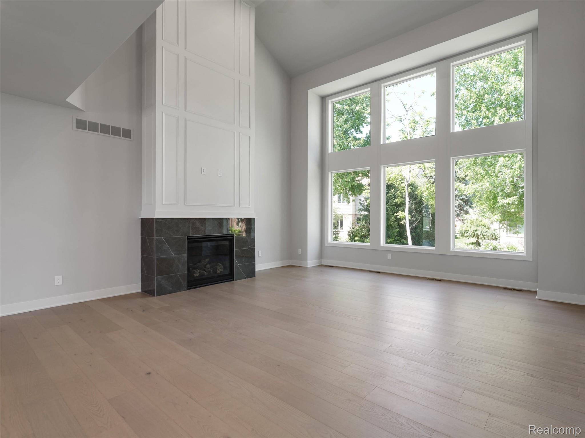3941 Capstan Ct
