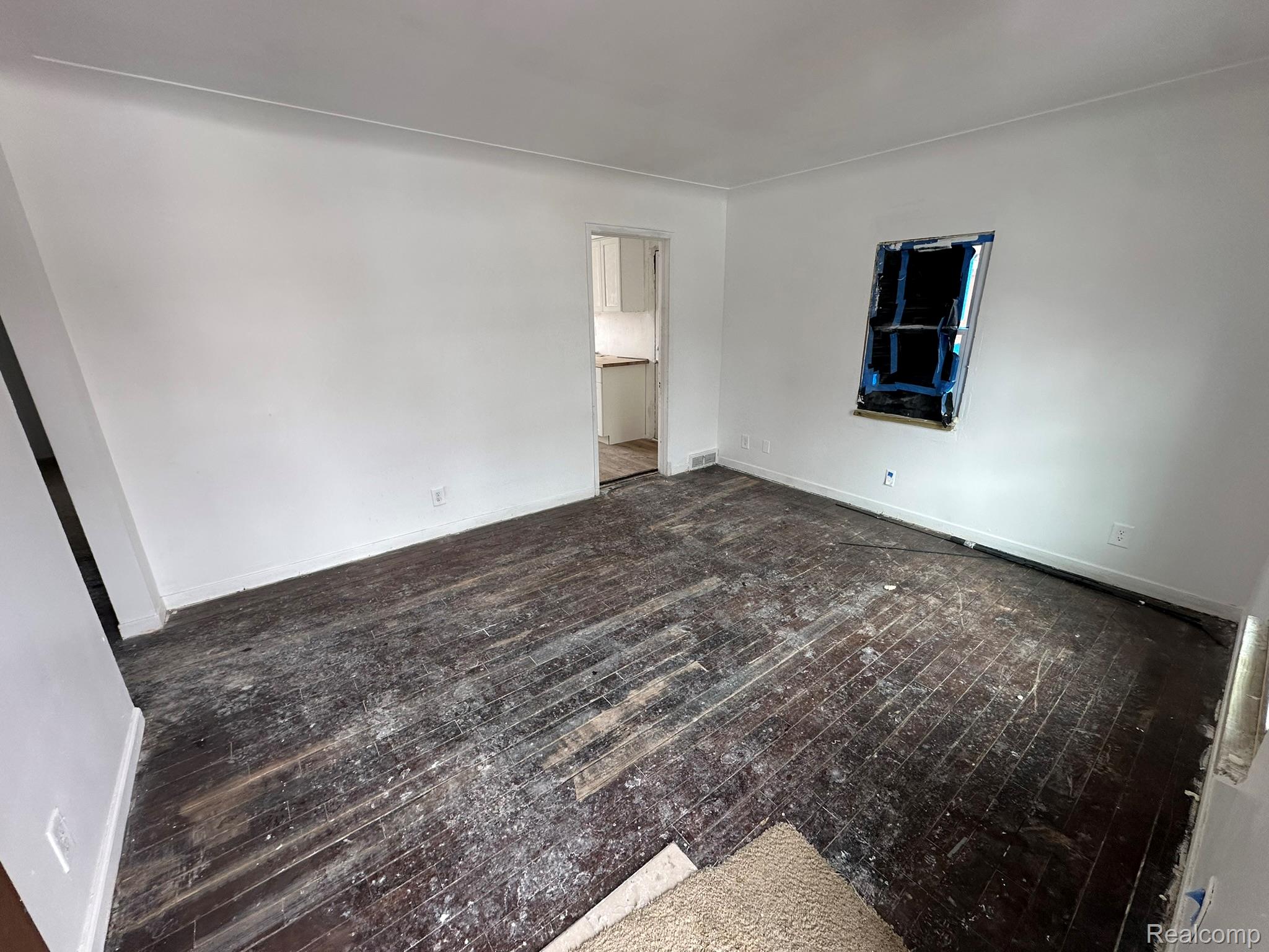 15761 Evergreen Road