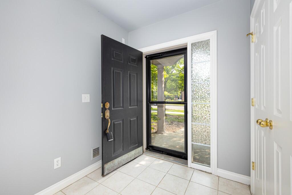 5696 Wellesley Lane