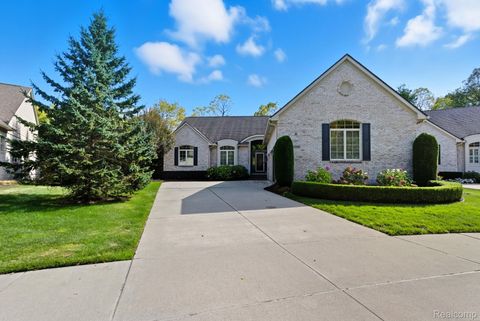 25228 Sutton Court Novi City MI 48374