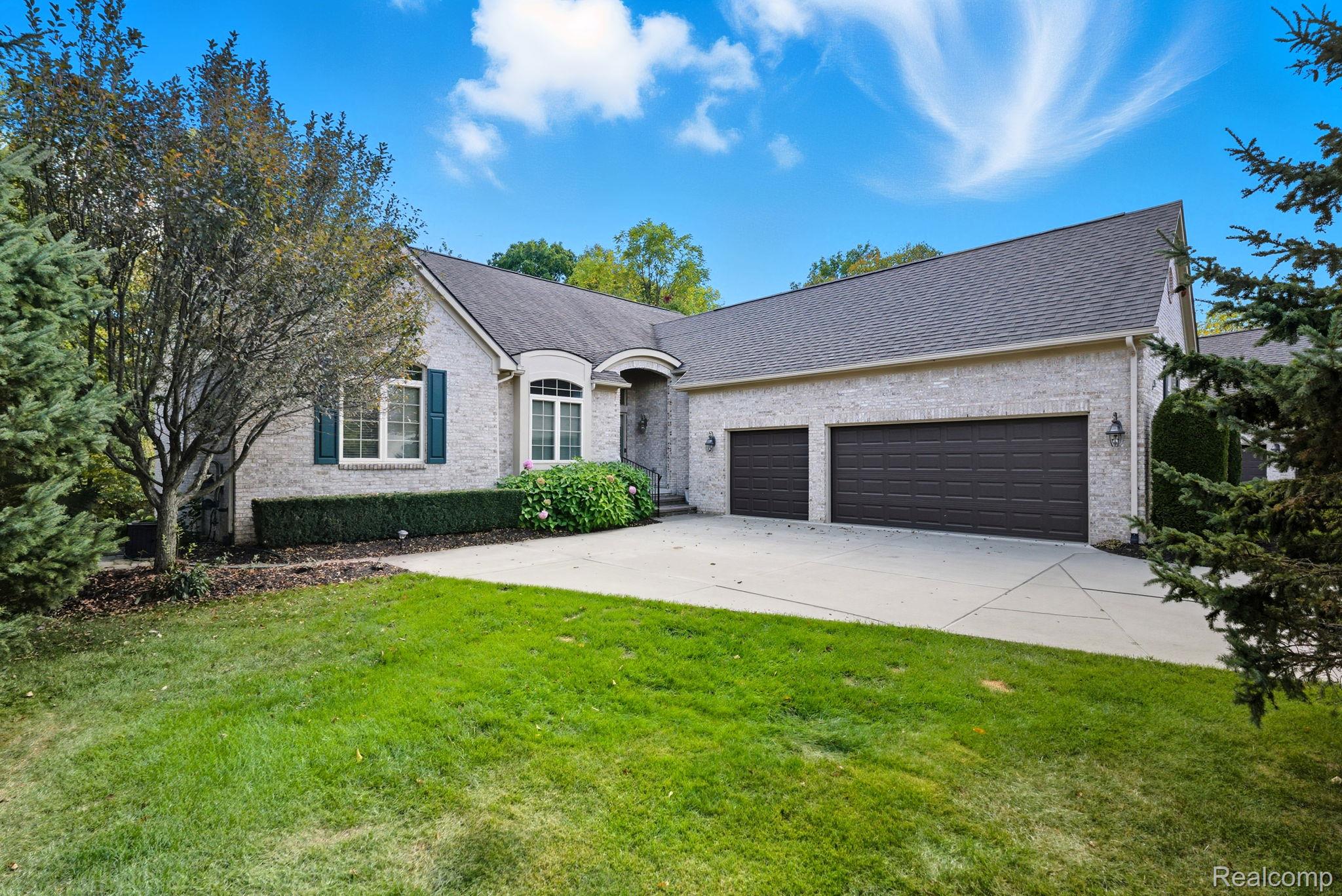 25228 Sutton Court