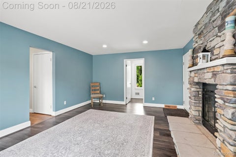 Tiny photo for 6060 Ford Road, Commerce Charter Township, MI 48382 (MLS # 20261066753)