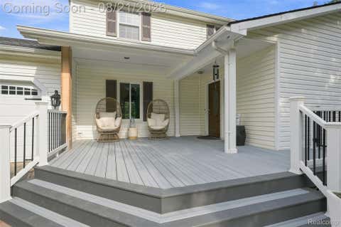 Tiny photo for 6060 Ford Road, Commerce Charter Township, MI 48382 (MLS # 20261066753)