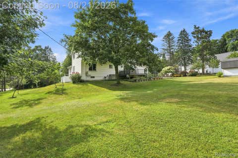 Tiny photo for 6060 Ford Road, Commerce Charter Township, MI 48382 (MLS # 20261066753)