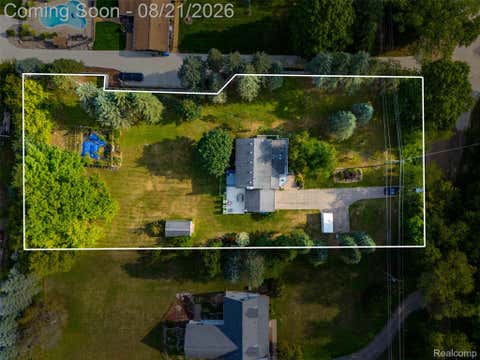 Tiny photo for 6060 Ford Road, Commerce Charter Township, MI 48382 (MLS # 20261066753)