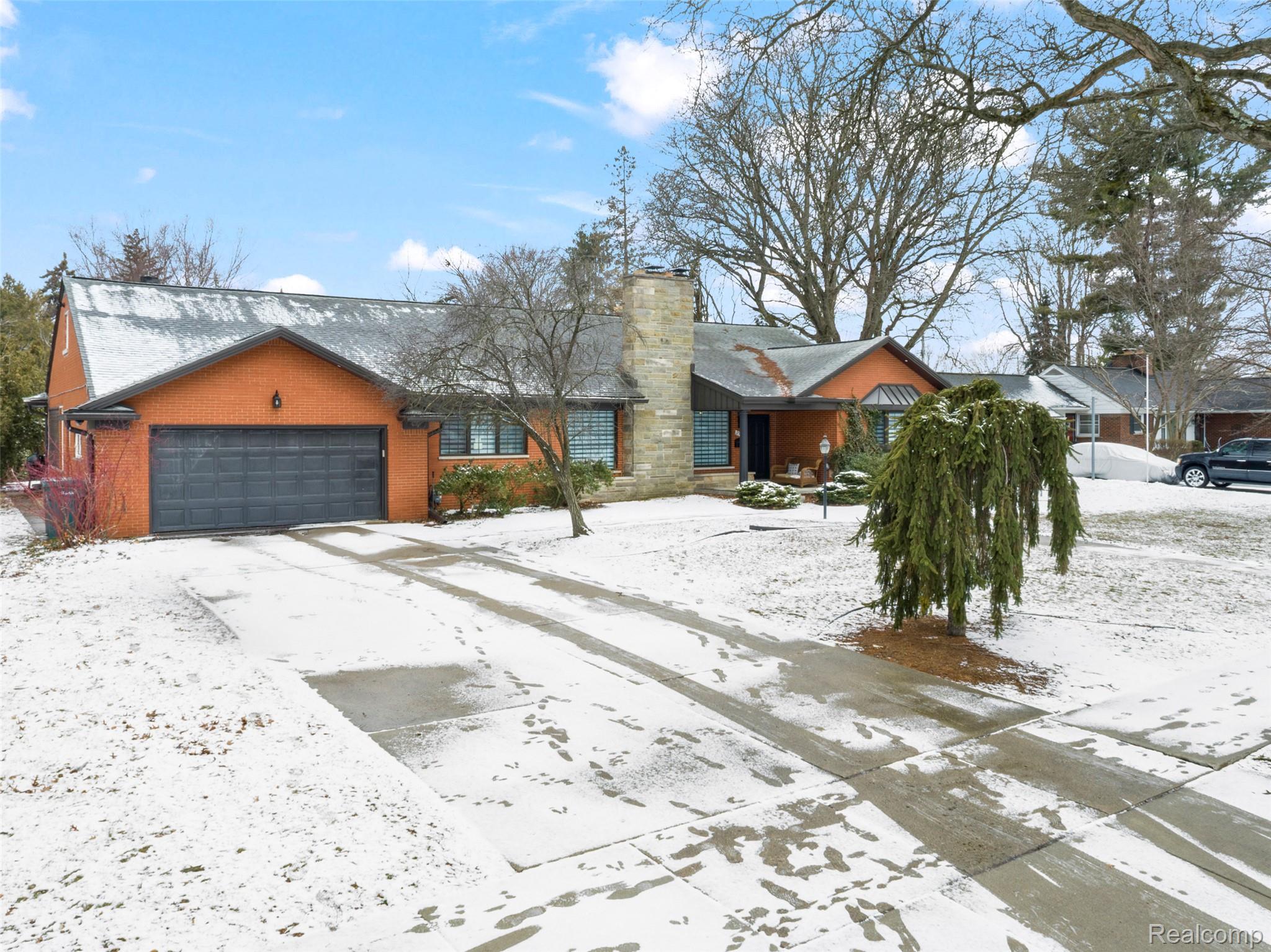 25051 Marshall Street