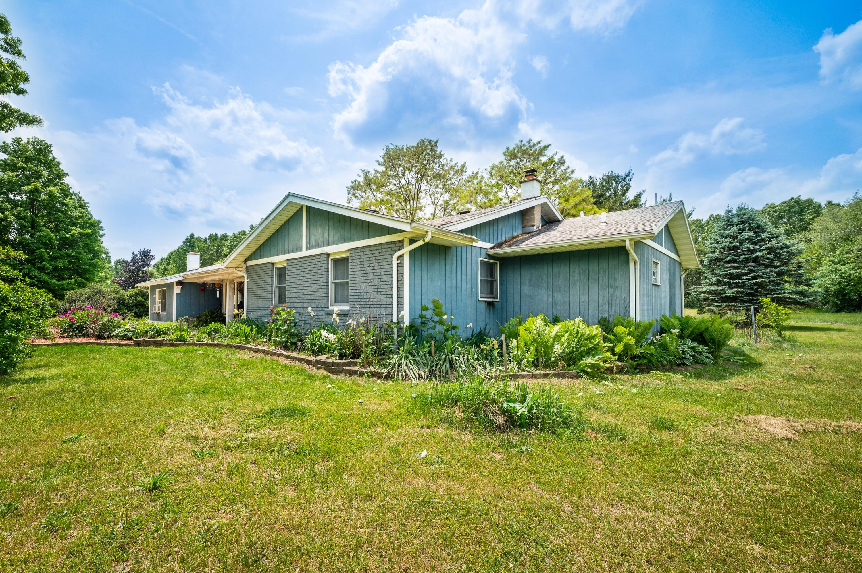 50902 Magician Lake Road