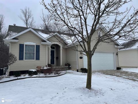 4459 Cross Creek Boulevard Burton City MI 48509