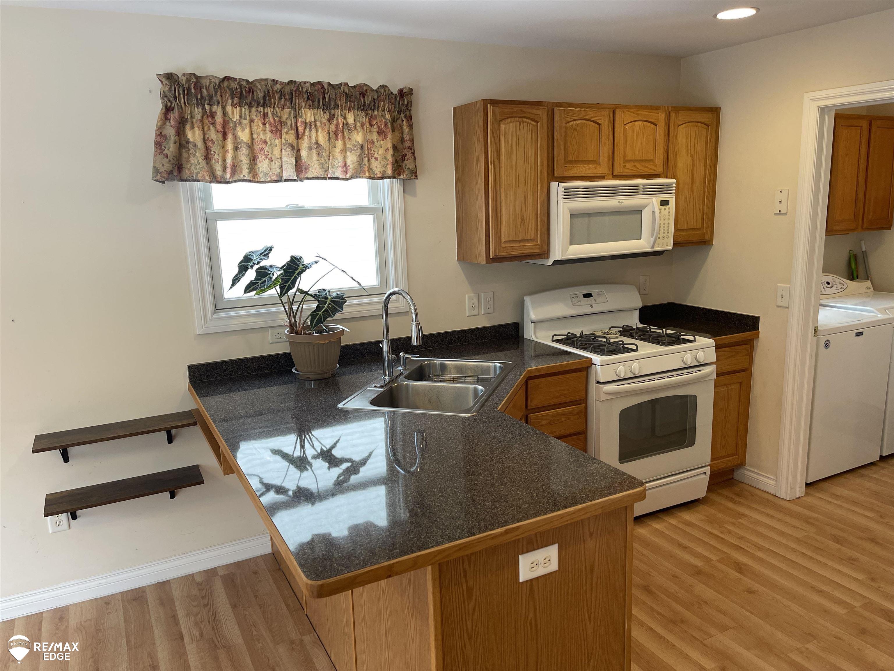 4459 Cross Creek Boulevard