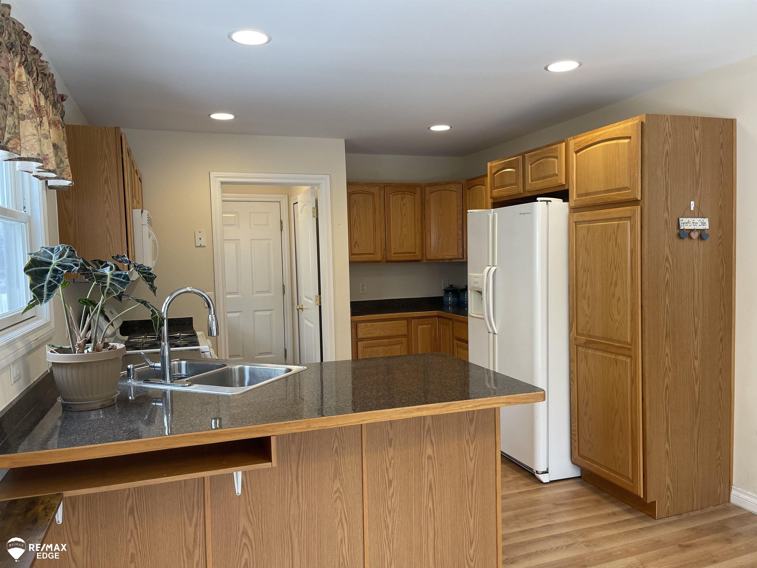 4459 Cross Creek Boulevard