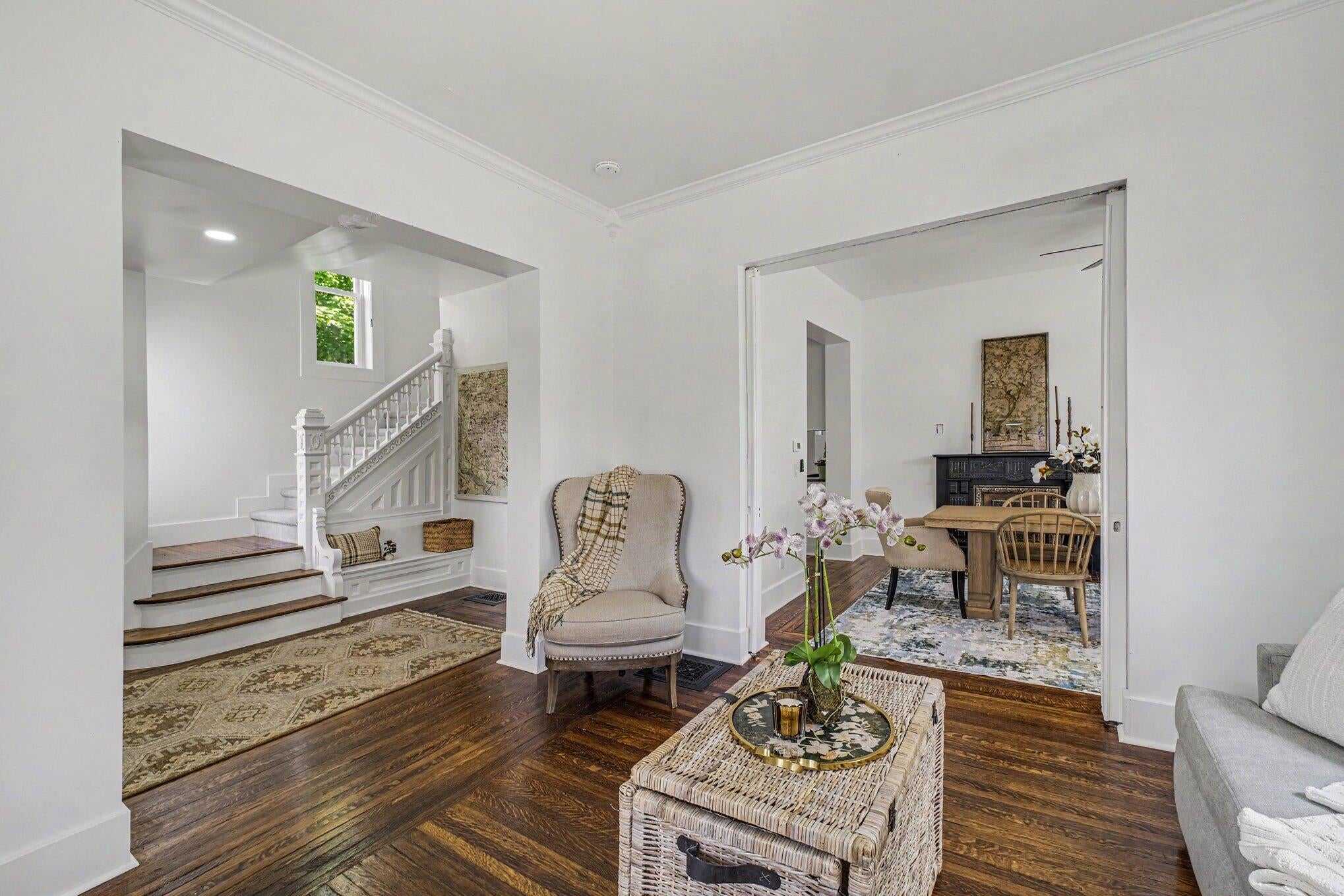 614 Fairview Avenue NE