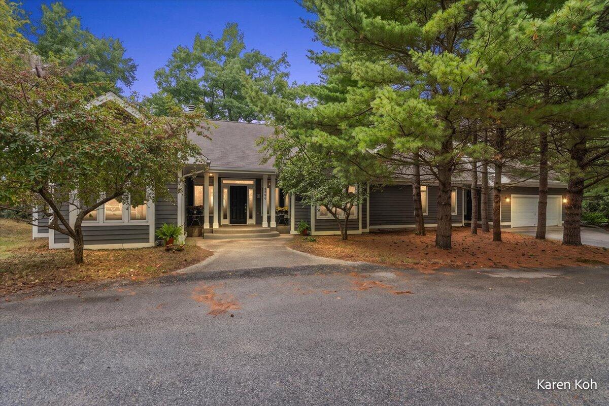 4779 N Lakeshore Road