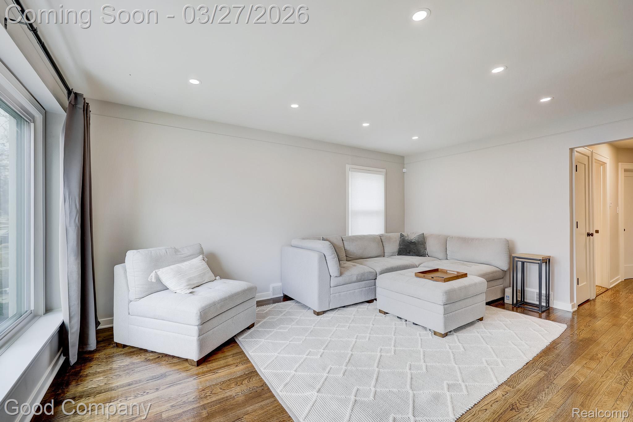 602 N Vermont Avenue