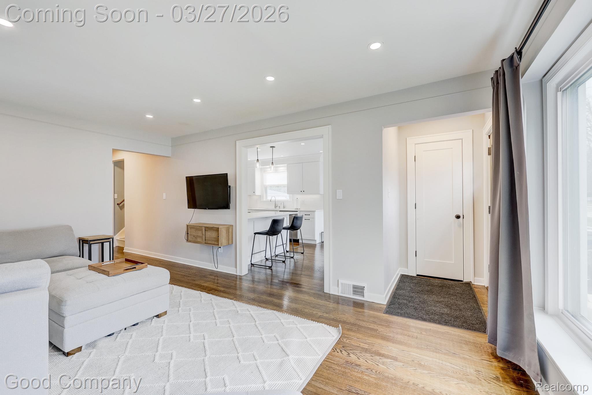 602 N Vermont Avenue