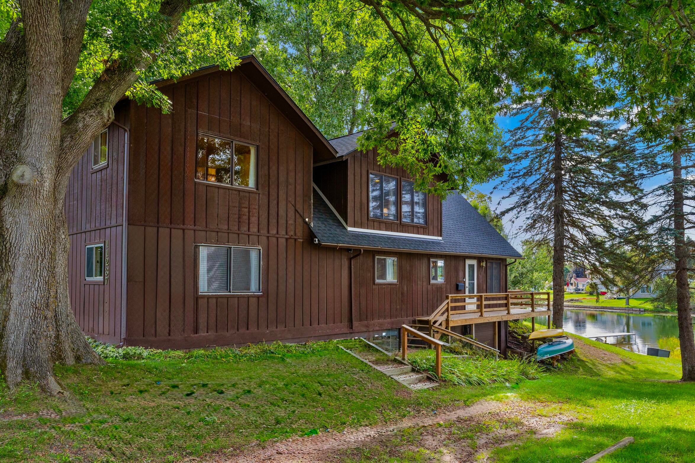 11237 Lake Road