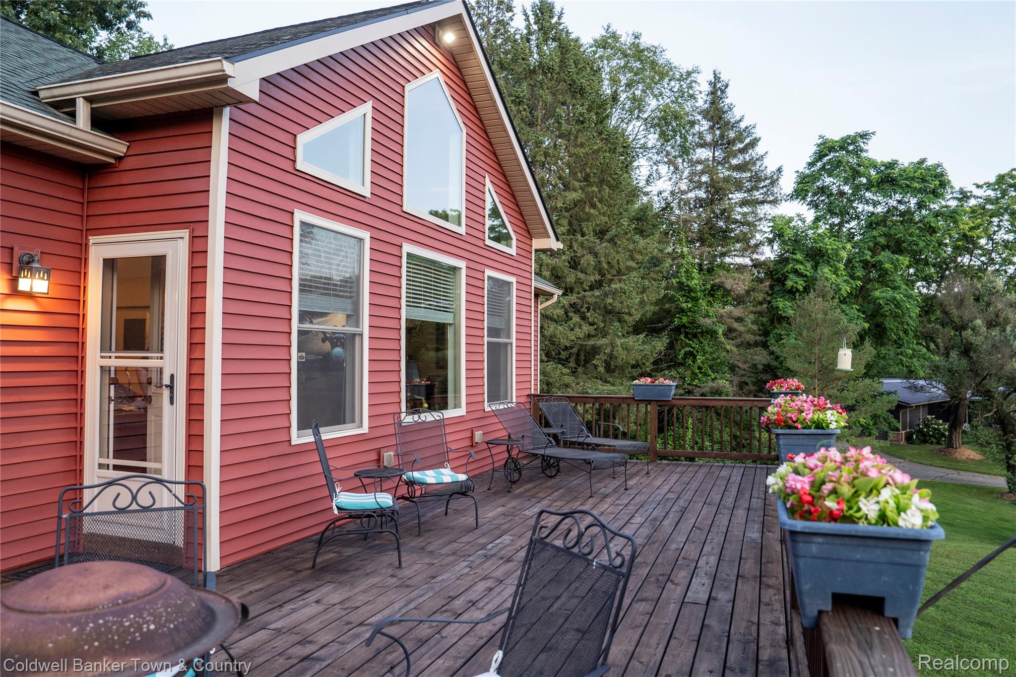 2223 Hidden Valley Road