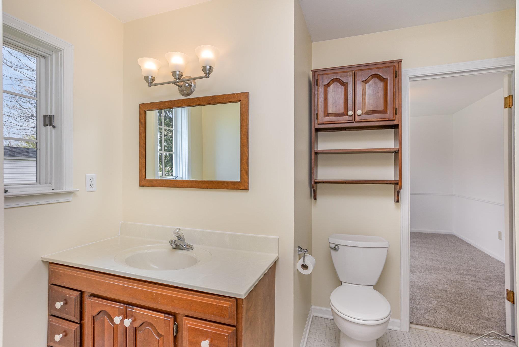 Saginaw Charter Township Saginaw, Michigan 48638, United States, 3 Bedrooms Bedrooms, ,2 BathroomsBathrooms,Residential,Pending,128365