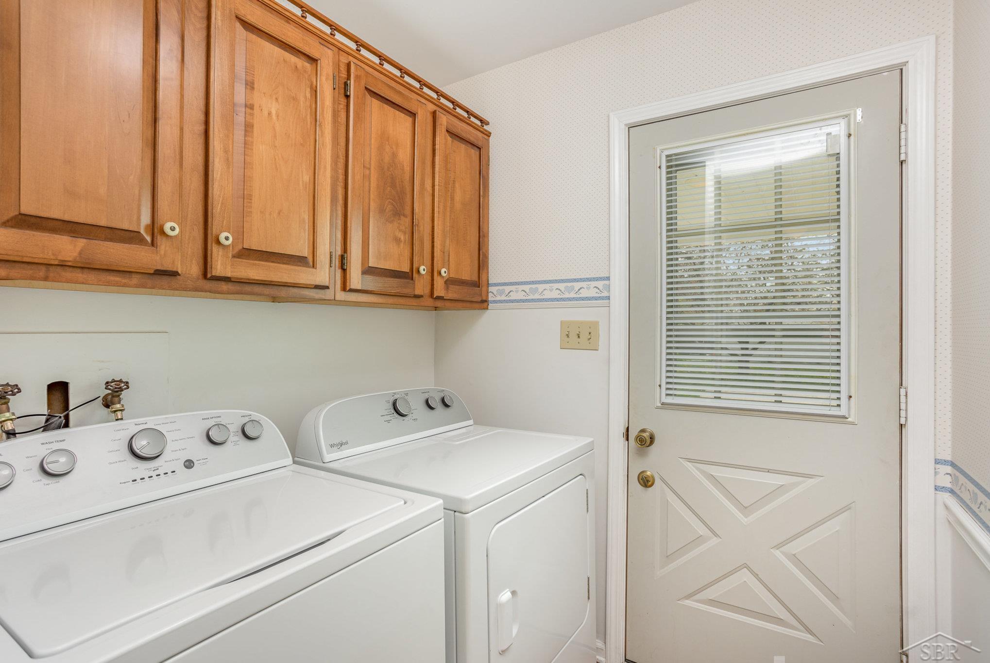 Saginaw Charter Township Saginaw, Michigan 48638, United States, 3 Bedrooms Bedrooms, ,2 BathroomsBathrooms,Residential,Pending,128365