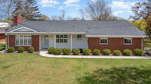 1356 Sheffield Drive Saginaw Charter Township Saginaw MI 48638