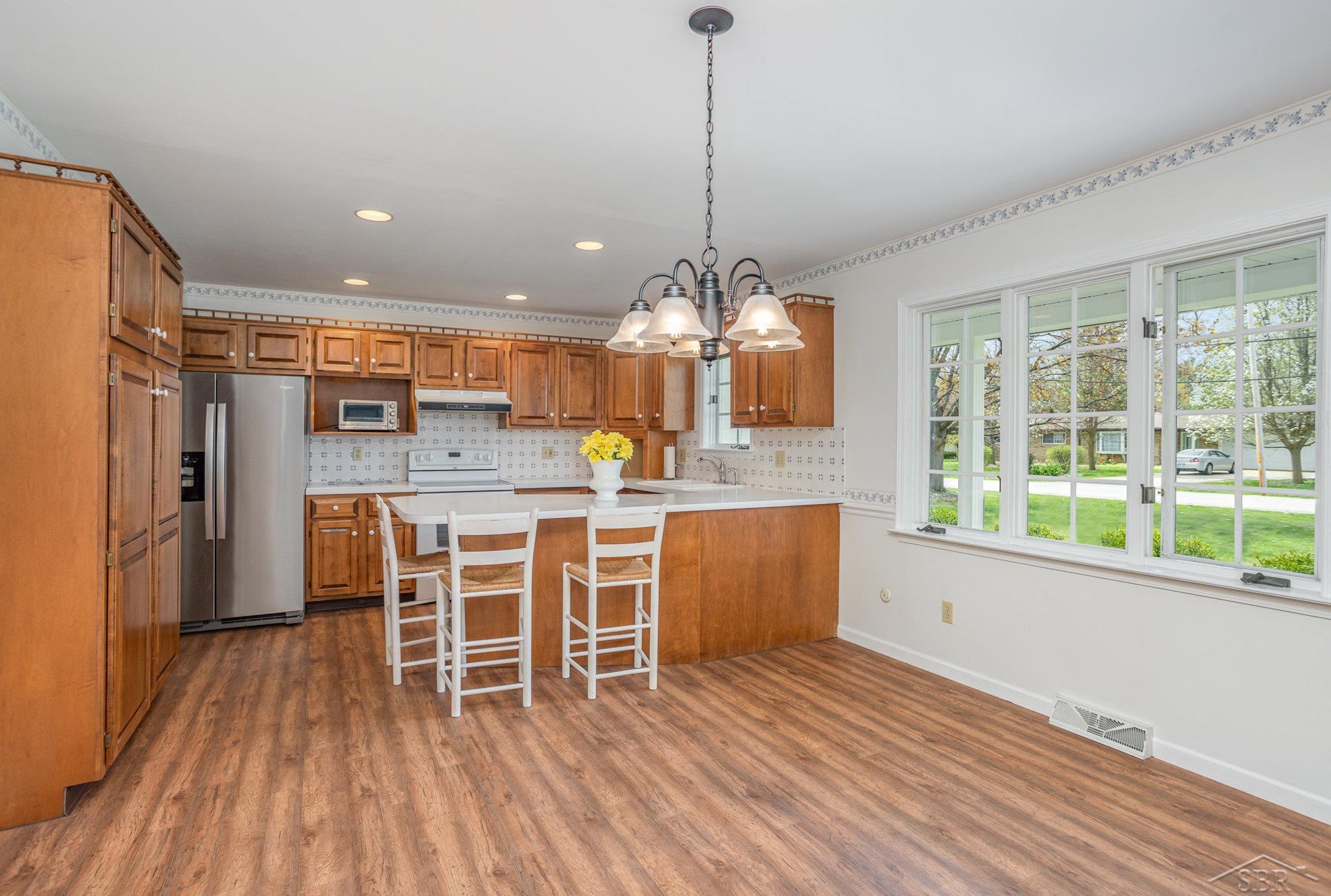 Saginaw Charter Township Saginaw, Michigan 48638, United States, 3 Bedrooms Bedrooms, ,2 BathroomsBathrooms,Residential,Pending,128365