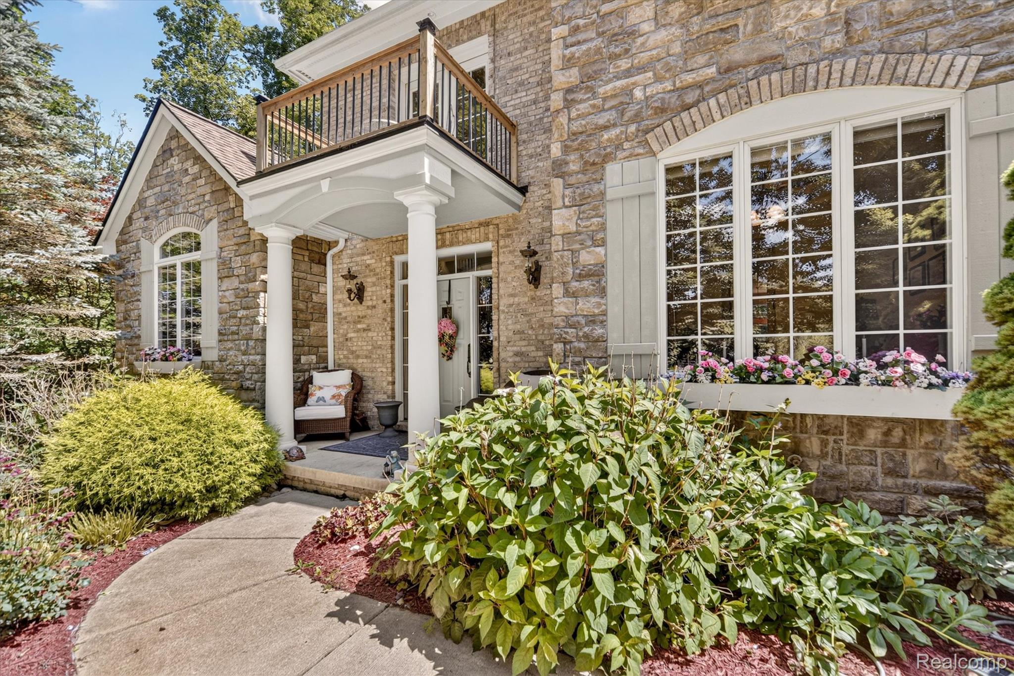 414 Lenox Lane