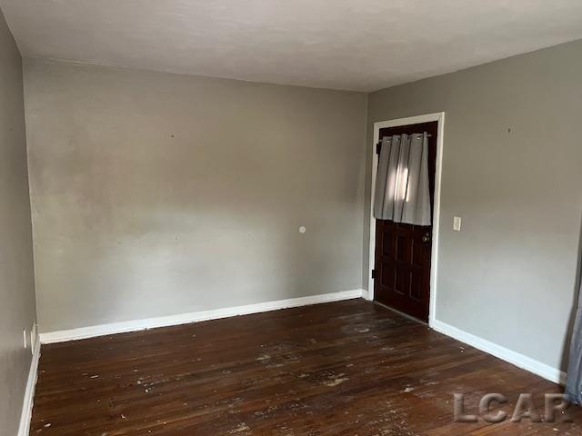 366 N McKenzie Street