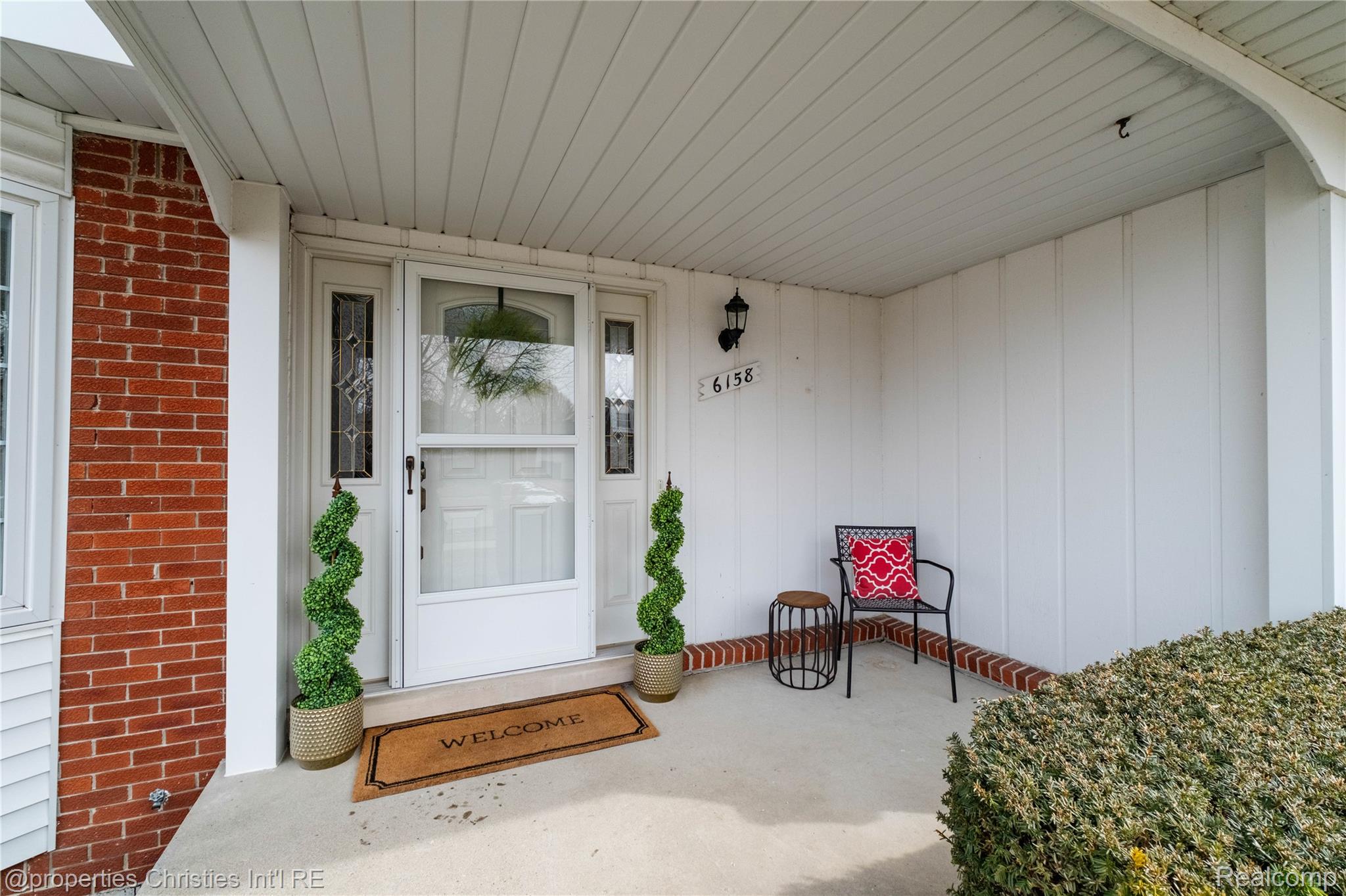 6158 Courtland Drive