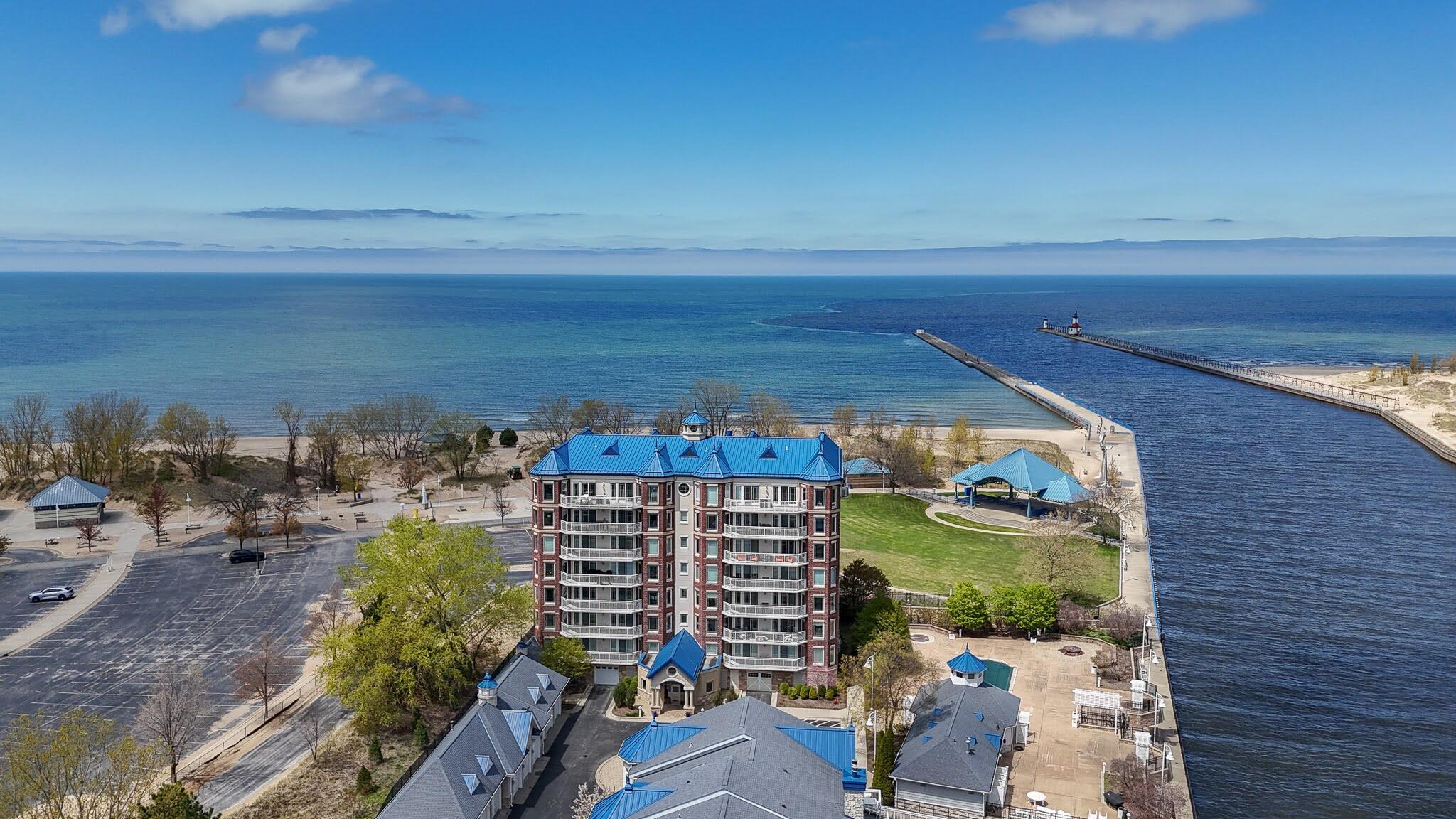 200 Lake Street 4B