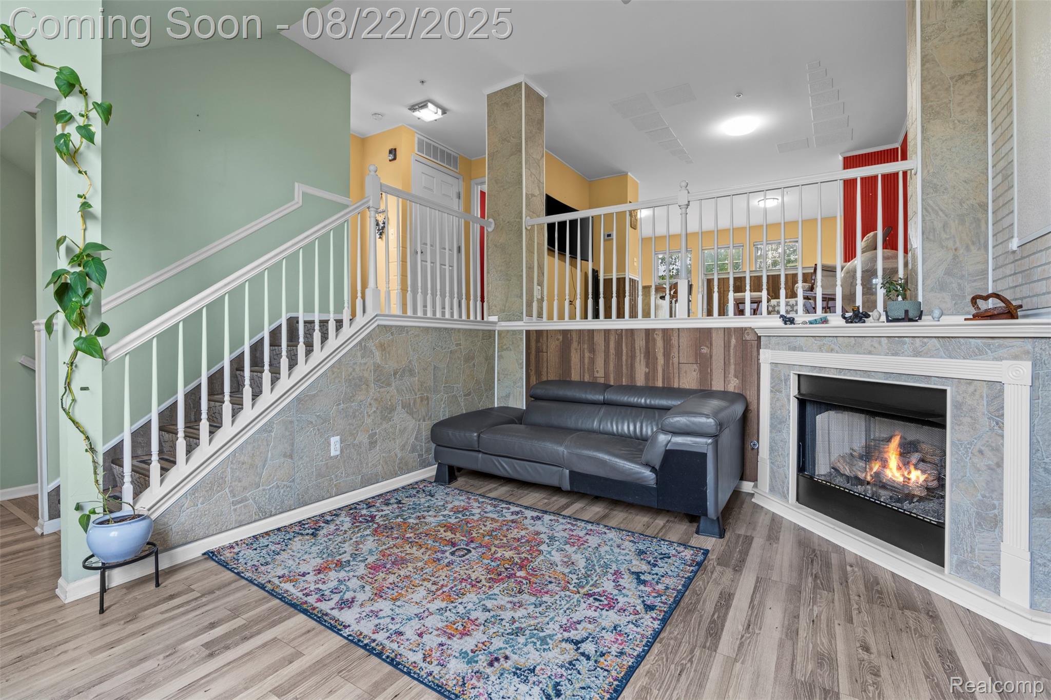 454 Old Pine Way
